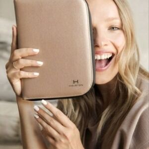 NWOT HALSTON Vegan Leather Zip Around Jewelry Portfolio